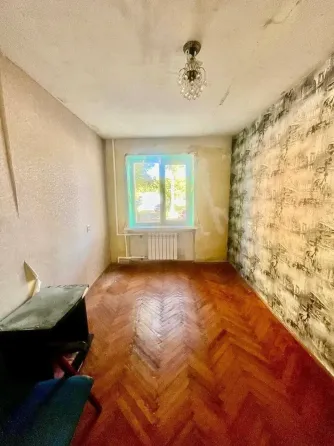 Продается 3 комнатная квартира. Мариуполь