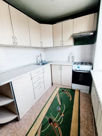 Сдам 1-ю квартиру в г. Макеевка мкрн Зелёный Макеевка