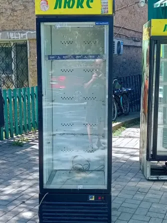Продам холодильник для напитков Донецк