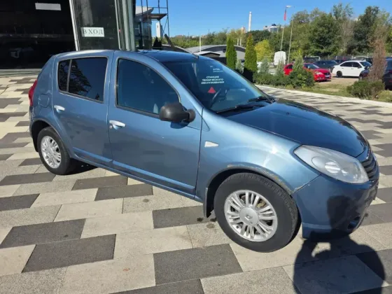 RENAULT SANDERO Донецк