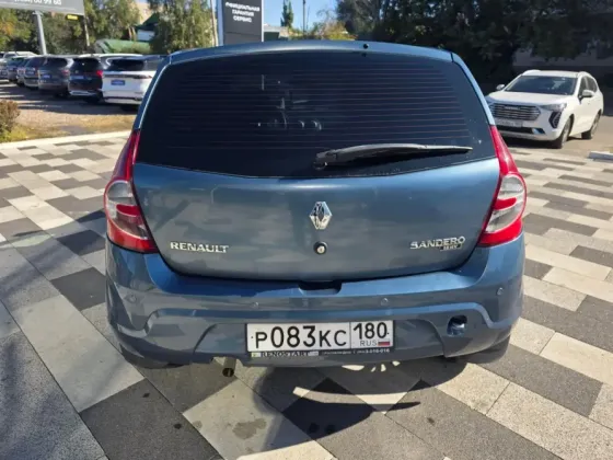 RENAULT SANDERO Донецк