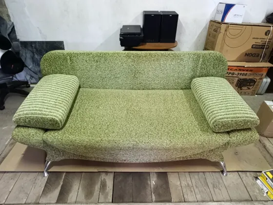 Продам диван Макеевка