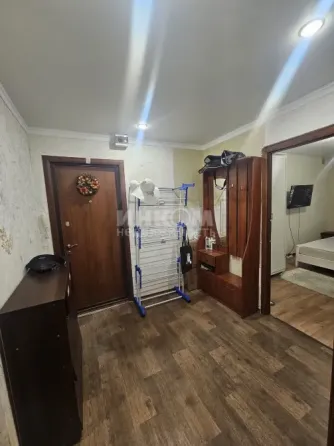 Продам 3-х комн квартиру в городе Луганск квартал Комарова Луганск