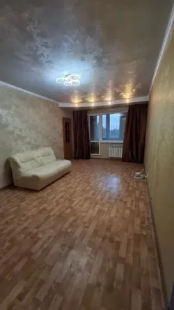 Сдам 3к кв на 1й площадке Донецк