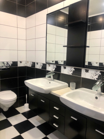 Аренда 3-ком.кВ Exclusive Class в Ворошиловском рн - Новострой - Констерж - Паркинг -вода 24 часа . Донецк