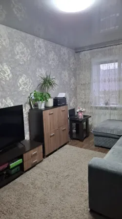 Срочно. Продам 3х комнатную квартиру в центре города Волноваха Волноваха