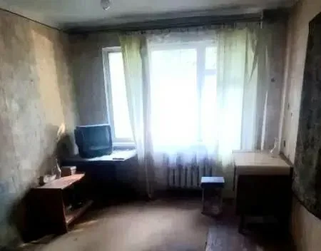 Продам 2 комнатную квартиру под ремонт 17 больница Донецк