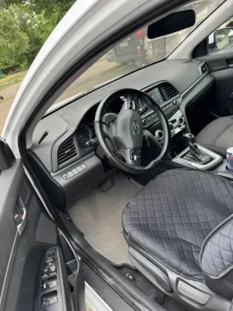 Hyundai Elantra 2019 года 2.0 Бензин / Газ Донецк