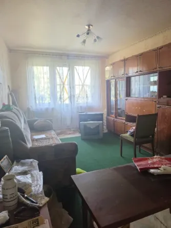 Продам 2 ком, кв-л Химик Макеевка
