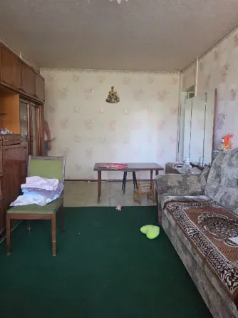 Продам 2 ком, кв-л Химик Макеевка