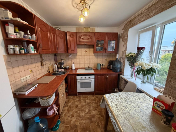Продажа 3х комнатной квартиры в Калининском районе Донецка Донецк