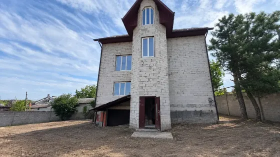 Продам дом. Новострой 4 уровня. Боссе. Донецк