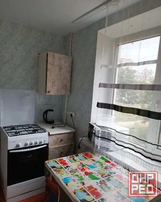 Сдам 3 комнатную квартиру посуточно ленинский район Донецк - изображение 1
