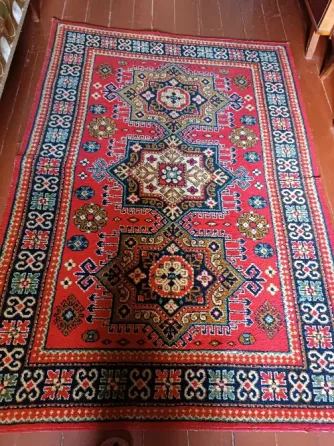 продам небольшой коврик Донецк