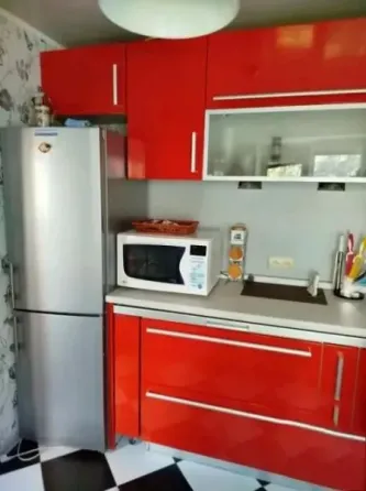 Продам 2 комнатную квартиру с отличным ремонтом гладковка Донецк