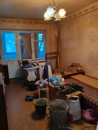 2-х ком кв Пушка кв-л Химик этаж 2/5 не угловая Макеевка