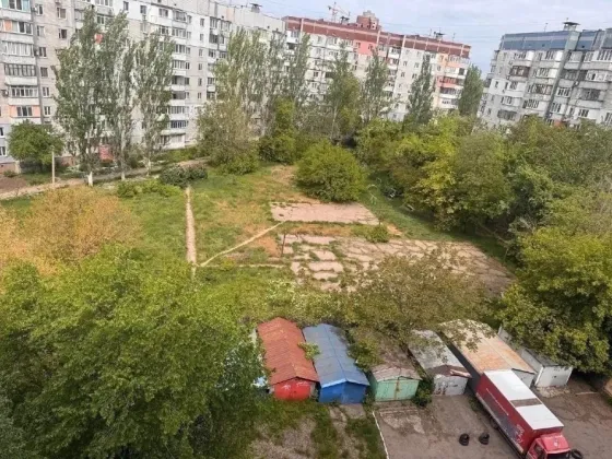 Продажа 1-комнатной крупногабаритной квартиры в Киевском районе. Ул. Артема 204. SportMax Донецк