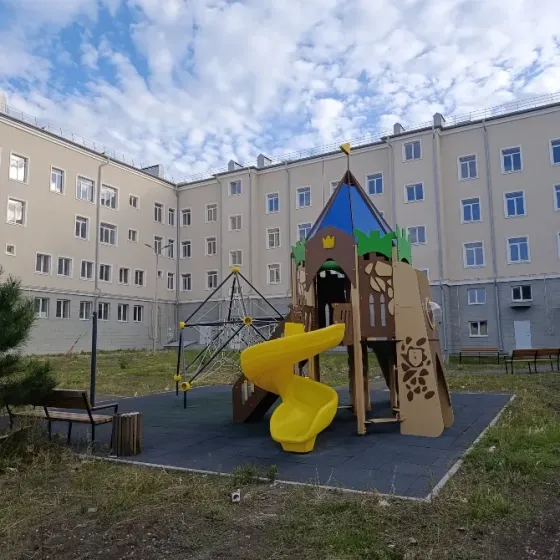 Продажа двухкомнатной квартиры у моря. Мариуполь