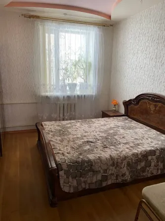 Реальная 3 к.кв. Киевский исполком, берут мужчин Донецк