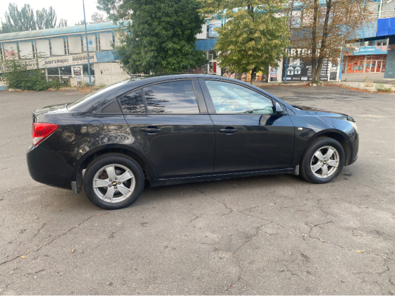 Продается Chevrolet Cruze Донецк