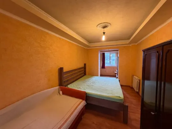 Продажа 3-комнатной квартиры в Центре Макеевки, микрорайон Центральный, д.6, Вода 24/7- Накопитель!! Макеевка
