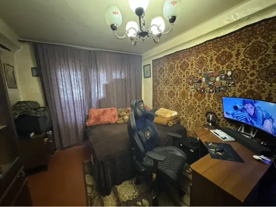 Продам 3-кв.,Калининский рынок,с.Обжора Донецк