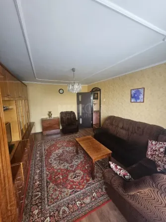 Продам 4к кв. Запорожченко 13 с. а.о. Юбилейный Луганск