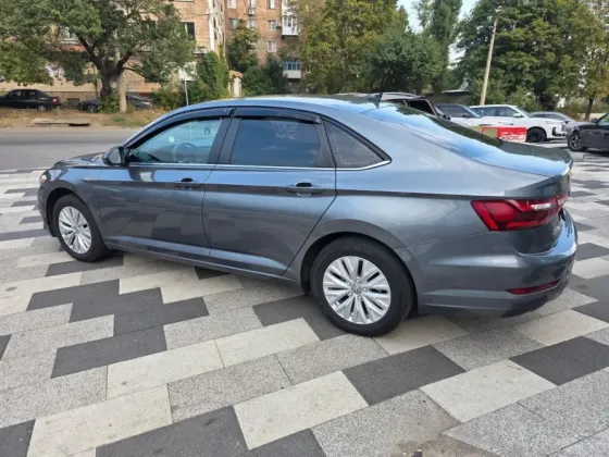 VOLKSWAGEN JETTA Донецк