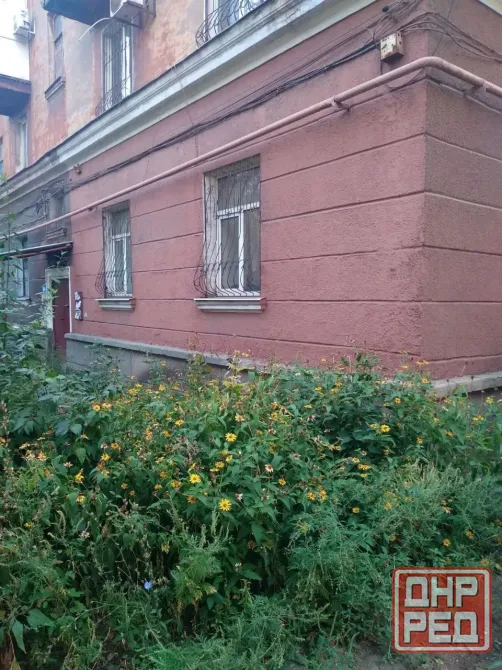Продается 2-х комнатная квартира под офисное помещение, ул. Кирова Алчевск - изображение 3
