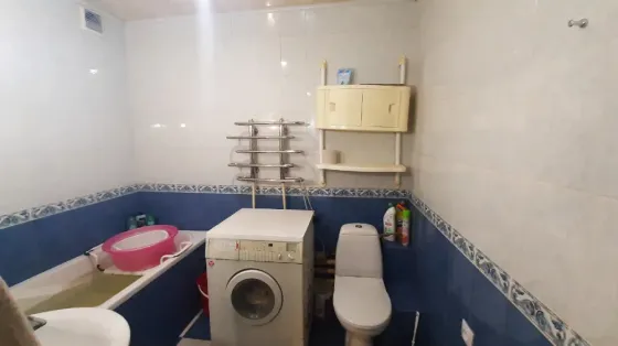 Продам современный дом Ленинский район 2 этажа ост. Универсальная Донецк