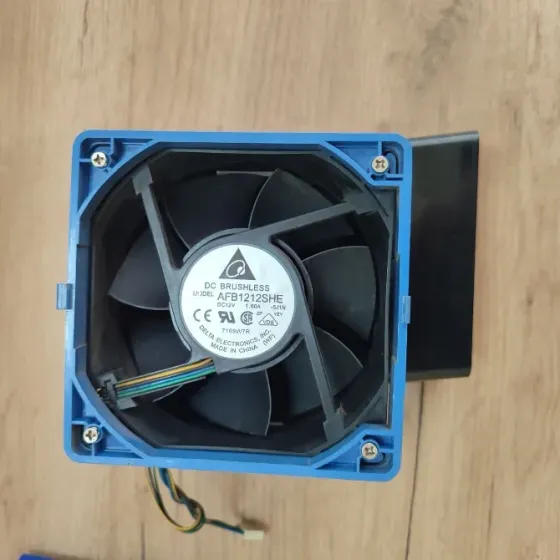 Серверный кулер 12v 1,6A 120mm Донецк