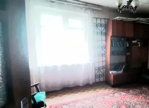 Продам 3 комнатную сталинку киевский рик Донецк