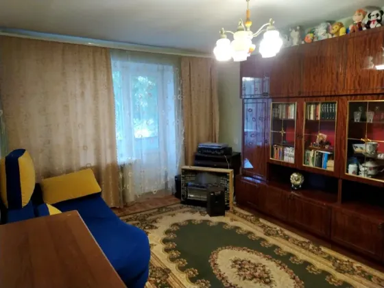 2 к.кв Калининский. 1/5 Краснофлотская. Донецк