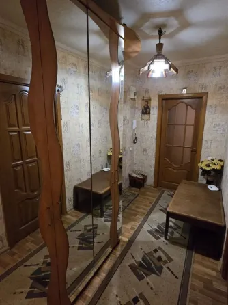 2 к.кв Калининский. 1/5 Краснофлотская. Донецк
