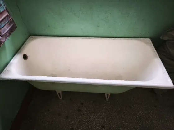 Отдам чугунную ванну, самовывоз Донецк