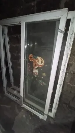 Продам Окна и Дверь Макеевка