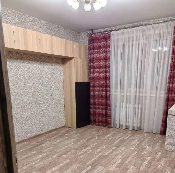 Кировский район. Сдаю на 2 года с хорошим ремонтом и мебелью, оплата ежемесячно, без Донецк