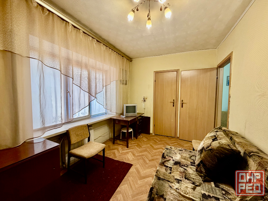 Продам 2х ком с мебелью и техникой парк Гулливер рядом Калининский рынок Донецк - изображение 5