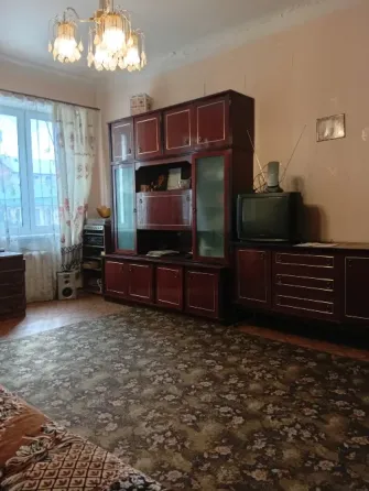 Продаю 2 ком Киевский р-н ш-та Засядько Донецк