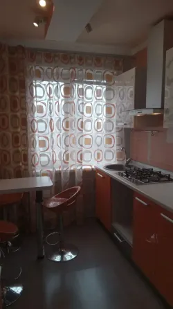 Продам 2кв. на Ревякина Донецк