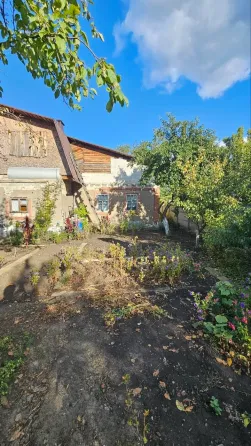Дом район площади Бакинских Комиссаров Донецк