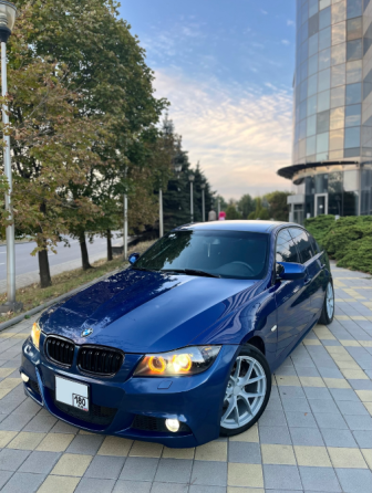 BMW e90 325i рестайлинг Донецк