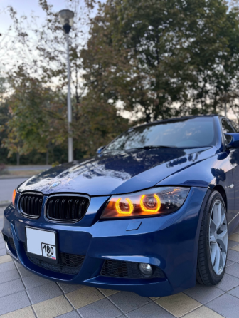 BMW e90 325i рестайлинг Донецк