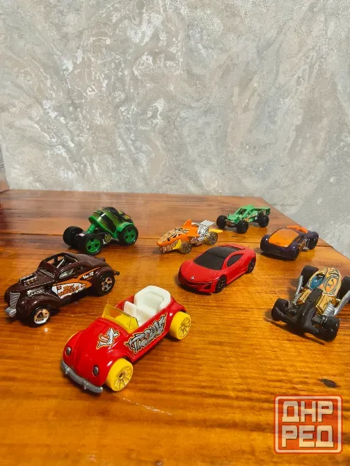 Машинки Hot Wheels Макеевка - изображение 1