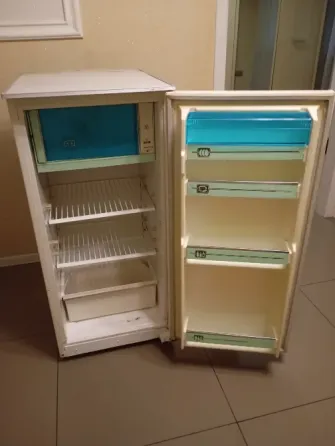 Советское качество, рабочий холодильник! Донецк