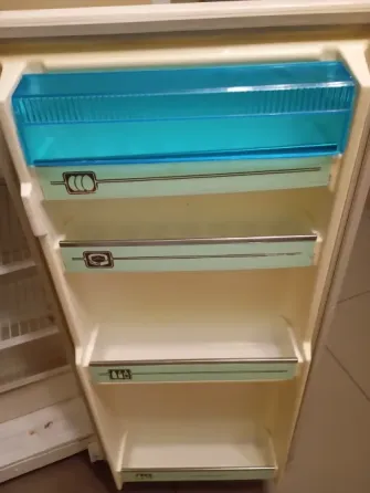 Советское качество, рабочий холодильник! Донецк
