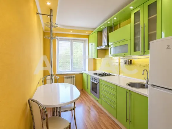 3-к квартира, 6/9 этаж, 57,8м², арт. 145490284 Мариуполь