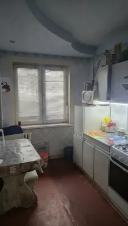 Продается трехкомнатная квартира, в Кировском районе,Текстильщик, Островского. Крупногабаритная Донецк