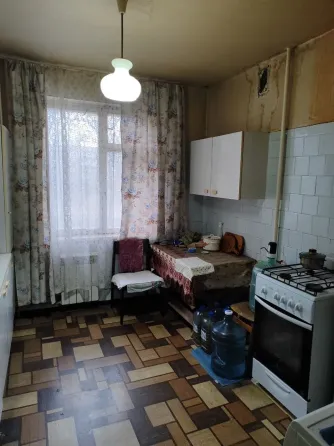 Продаётся 4-х комнатная квартира в Кировском районе, Текстильщик. Донецк