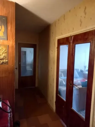 Продается 2-комн. квартира г. Торез, м-н 3 Торез